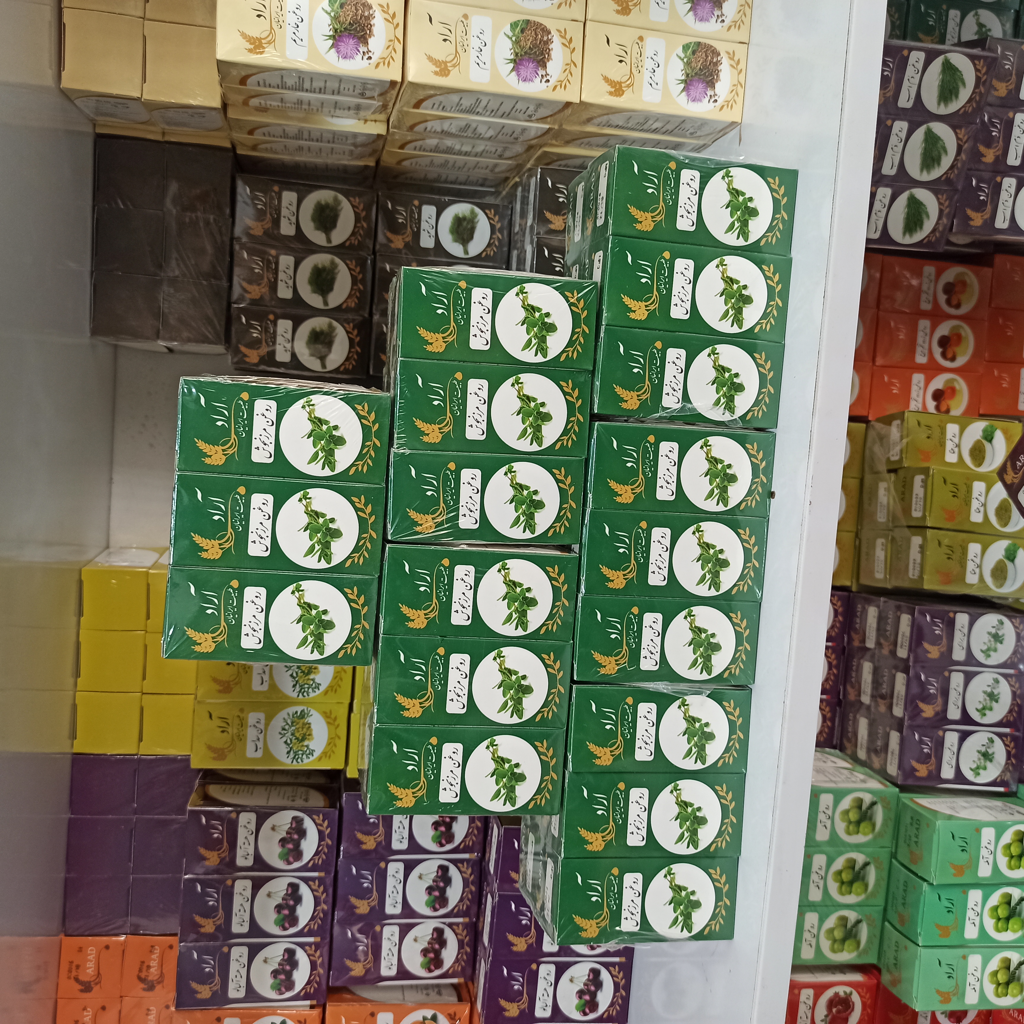 روغن مرزنجوش آراد طبیعت  ایرانیان 100%خالص و طبیعی